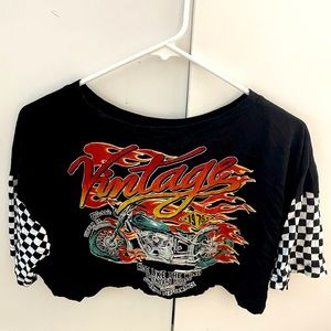 Short Sleeve Graphic Crop Top